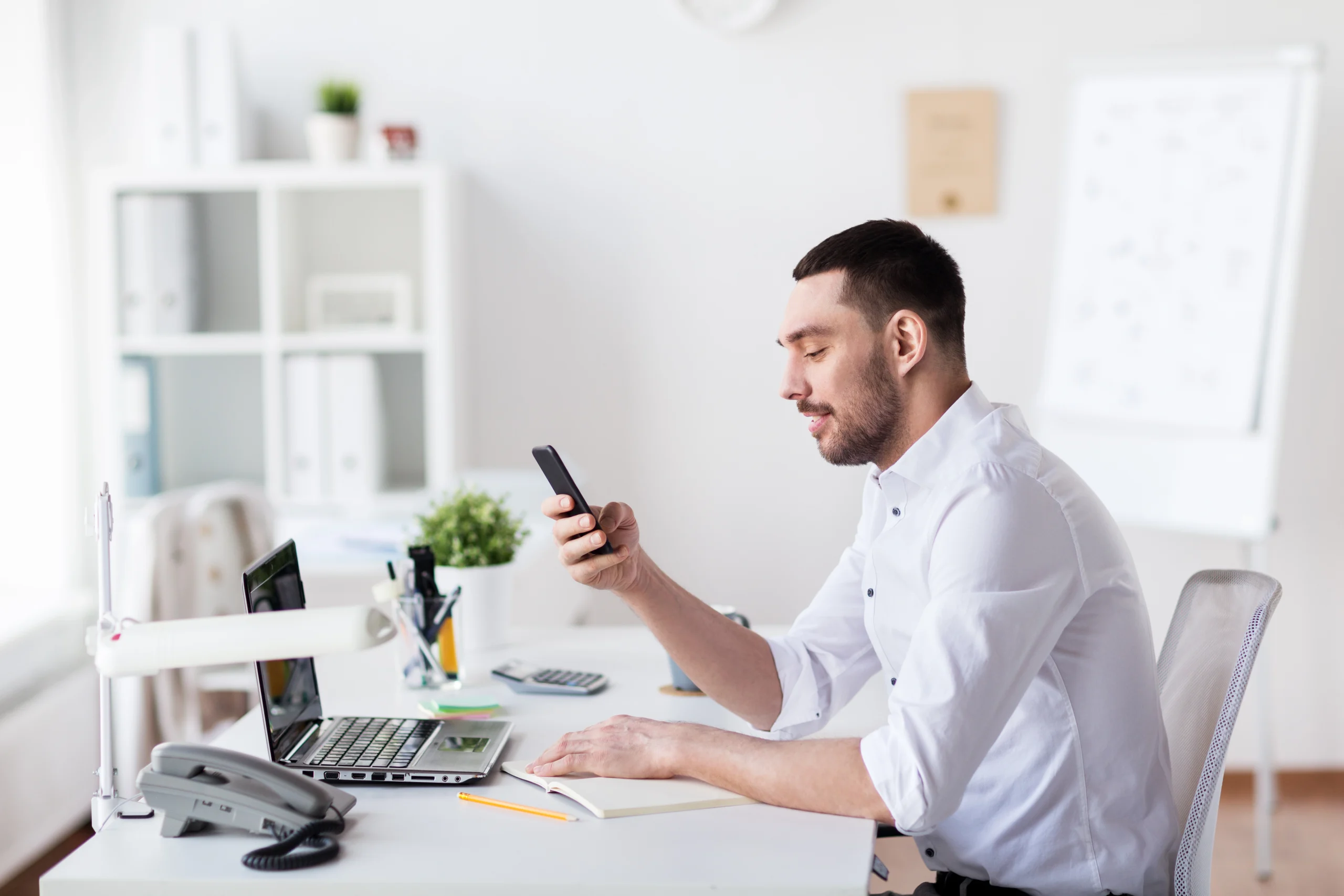 5 gadgets ideales para quienes trabajan en casa