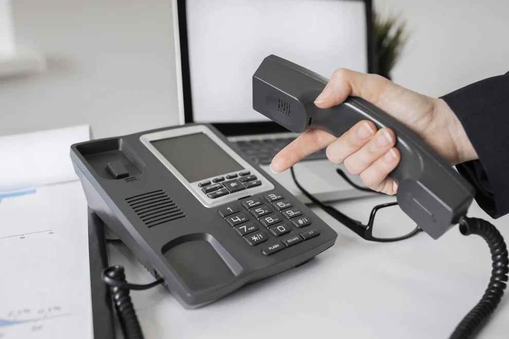 Cómo la Telefonía IP Mejora la Comunicación en Equipos Remotos